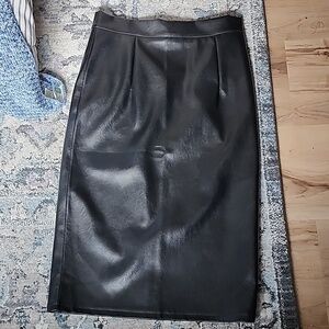 Classic Black Faux Leather Pencil Skirt